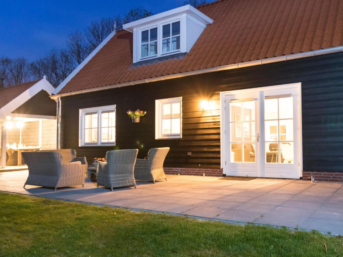 Rustic Holiday Home In Wissenkerke With Garden 外观 照片