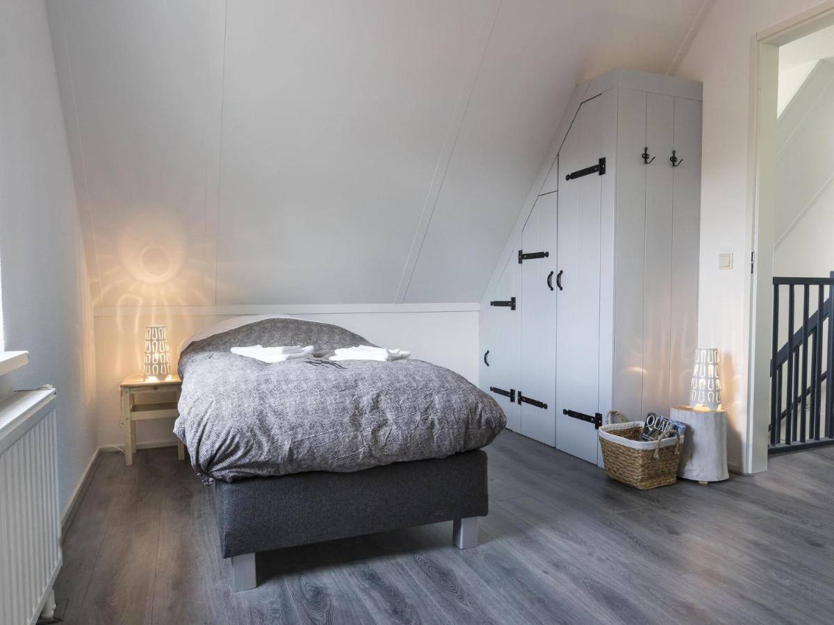 Rustic Holiday Home In Wissenkerke With Garden 外观 照片